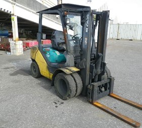 XE NÂNG DẦU 3 TẤN KOMATSU FD30T- 16 705632