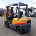 XE NÂNG DẦU 2 TẤN TCM FD20T3  2N112027