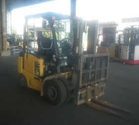 XE NÂNG ĐIỆN 2.5 TẤN KOMATSU FE25-1 302275