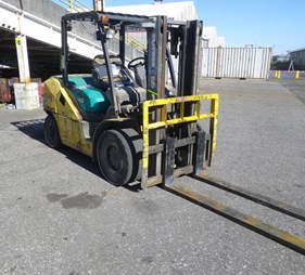 XE NÂNG DẦU 4 TẤN KOMATSU FD40T-10 136584