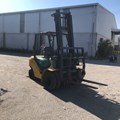 XE NÂNG DẦU 2.5 TẤN KOMATSU GẬT GÙ LỐP ĐÔI FD25C-16-722536