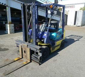 XE NÂNG XĂNG KOMATSU 1 TẤN FG10T-16 622923
