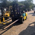 XE NÂNG DẦU 3 TẤN KOMATSU FD30C-12 522487