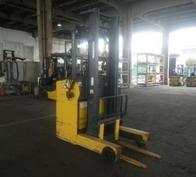 XE NÂNG ĐIỆN ĐỨNG LÁI 1.3 TẤN KOMATSU FB13RL-15 155608