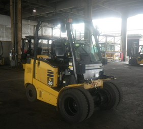 XE NÂNG ĐIỆN 3 TẤN KOMATSU FE30-1-301816