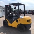 XE NÂNG DẦU 3 TẤN KOMATSU FD30T-17 315858