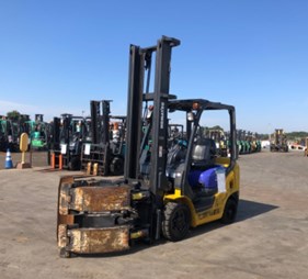 XE NÂNG XĂNG 2 TẤN KOMATSU FG20NT-15  575576