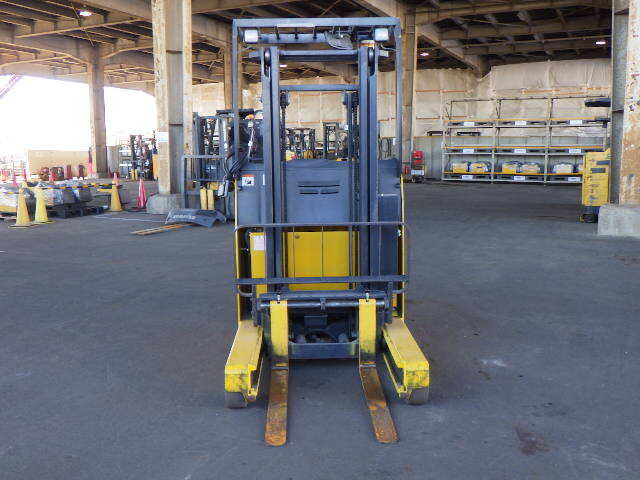 XE NÂNG ĐIỆN ĐỨNG LÁI 1.5 TẤN KOMATSU FB15RL-14 144410