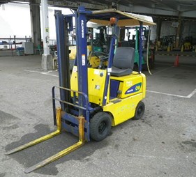 XE NÂNG XĂNG 9 TẠ KOMATSU FG09-3 22494