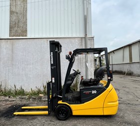 XE NÂNG ĐIỆN 2 TẤN KOMATSU FB20M-12  831080