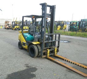 XE NÂNG DẦU 2,5 TẤN KOMATSU  GẬT GÙ, LỐP KÉP FD25C-16 715116