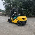 XE NÂNG DẦU 3 TẤN KOMATSU FD30T-16  745359