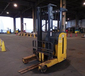 XE NÂNG ĐIỆN ĐỨNG LÁI 1.5 TẤN KOMATSU FB15RL-15 150464