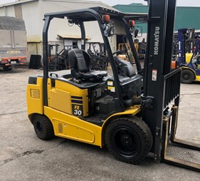 Xe nâng điện 3 tấn - Komatsu - Model FE30-1