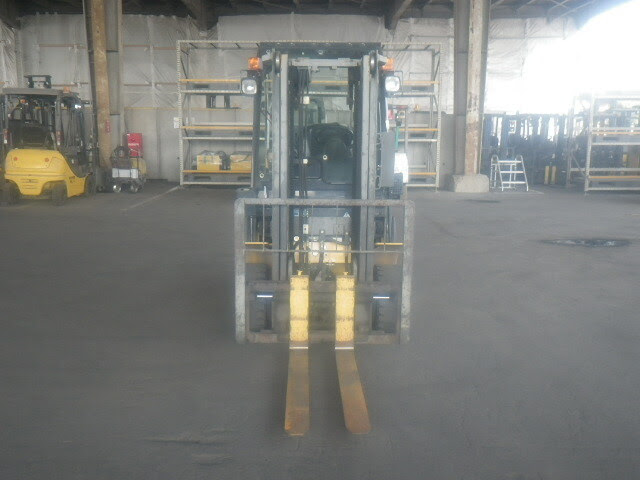 XE NÂNG ĐIỆN 2.5 TẤN KOMATSU FE25-1 LH: 0943888255