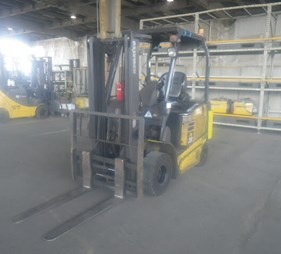 XE NÂNG ĐIỆN 2.5 TẤN KOMATSU FE25-1 303688 LH: 0943888255