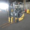 xe nâng điện ngồi lái 1.5 tấn KOMATSU FB15G-12 LH: 0943888255