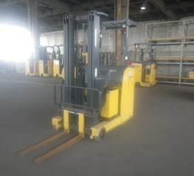XE NÂNG ĐIỆN ĐỨNG LÁI 1.5 TẤN KOMATSU FB15RL-15 0943888355
