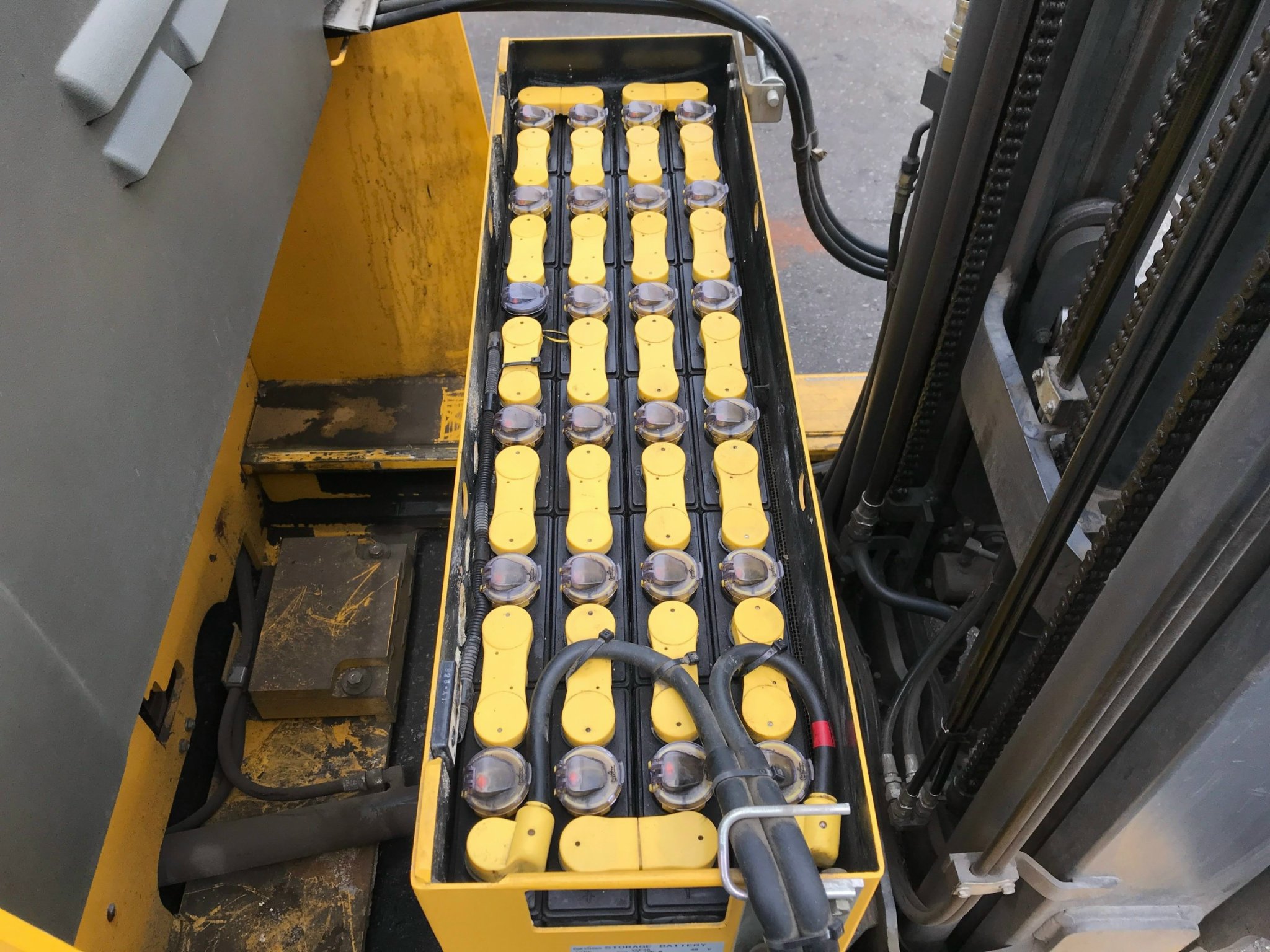 XE NÂNG ĐIỆN ĐỨNG LÁI 1.3 TẤN KOMATSU FB13RL-15 151581 LH: 0943888255