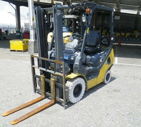 XE NÂNG XĂNG 1.5 TẤN KOMATSU FG15T-21 209013 LH 0943888255
