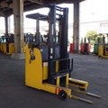 XE NÂNG ĐIỆN ĐỨNG LÁI  1.5 TẤN KOMATSU FB15RL-15 NÂNG CAO 4m FB15RL-15 158055