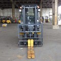 XE NÂNG ĐIỆN 2.5 TẤN KOMATSU FE25-1 GẬT GÙ 300479