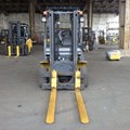 XE NÂNG ĐIỆN 2.5 TẤN KOMATSU CÓ MÂM XOAY  FE25-1 303282