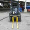 XE NÂNG XĂNG 1.5 TẤN KOMATSU FG15T-20 663758 lh 0943888255