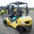 XE NÂNG DẦU 2.5 TẤN KOMATSU FD25C-16 749028 GẬT GÙ, LỐP KÉP,