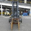 XE NÂNG DẦU 4,5 TẤN KOMATSU FD45T-10 136130