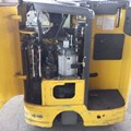 XE NÂNG ĐIỆN ĐỨNG LÁI 1.5 TẤN KOMATSU FB15RL-15 158239