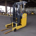 XE NÂNG ĐIỆN ĐỨNG LÁI 1.5 TẤN KOMATSU FB15RL-15 158239
