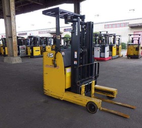XE NÂNG ĐIỆN ĐỨNG LÁI 1.5 TẤN KOMATSU FB15RL-15 158239