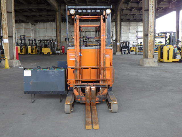 XE NÂNG ĐIỆN ĐỨNG LÁI 1 TẤN TOYOTA 5FBR10