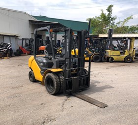 XE NÂNG DẦU 2.5 TẤN KOMATSU FD25T-17 314983 lh 0943888255