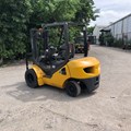 XE NÂNG DẦU 2.5 TẤN KOMATSU FD25T-17 314983 lh 0943888255