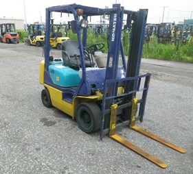 XE NÂNG DẦU 1,5 TẤN KOMATSU FD15C-16  624054
