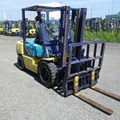 XE NÂNG DẦU 3 TẤN KOMATSU FD30T-12 511805