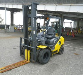 XE NÂNG DẦU 2,5 TẤN KOMATSU FD25C-17 331543