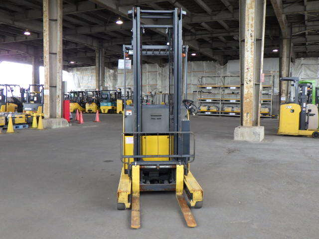 XE NÂNG ĐIỆN ĐỨNG LÁI 1.5 TẤN KOMATSU FB15RW-15 158047