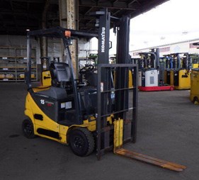 XE NÂNG ĐIỆN 1.5 TẤN KOMATSU FB15-12 853832