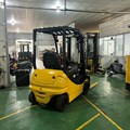 Xe nâng điện Komatsu 1.8 tấn FB18-12 845803