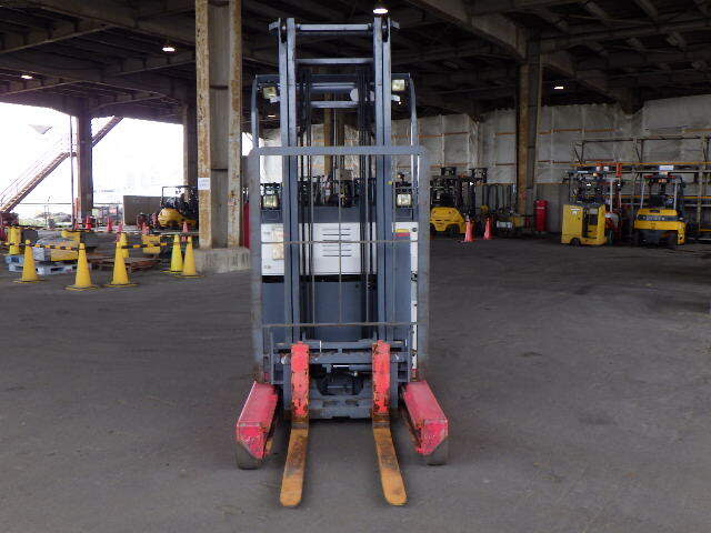 XE NÂNG ĐIỆN ĐỨNG LÁI 1,8 TẤN NICHIYU FBRM18-75B-400SF