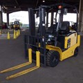 XE NÂNG ĐIỆN 2,5 TẤN KOMATSU FE25-1 304254 LH 0943888255