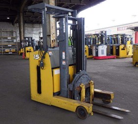 XE NÂNG ĐIỆN ĐỨNG LÁI 1.5 TẤN KOMATSU FB15RL-15 150356
