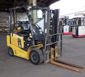 XE NÂNG ĐIỆN 2,5 TẤN KOMATSU FE25-1 303322 LH 0943888255