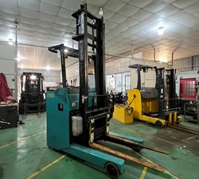 XE NÂNG ĐIỆN ĐỨNG LÁI 1,8 TẤN SUMITOMO 61-FBRA18SE #R1G-13146 LH 0943888255