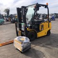 XE NÂNG ĐIỆN 2,5 TẤN KOMATSU FE25-1  307377