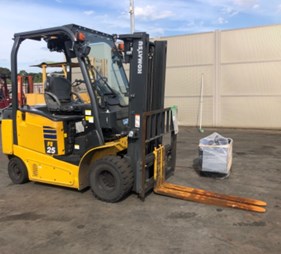 XE NÂNG ĐIỆN 2,5 TẤN KOMATSU FE25-1  307377