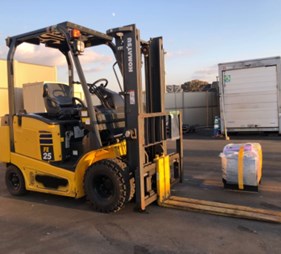 XE NÂNG ĐIỆN 2,5 TẤN KOMATSU FE25-1 300530